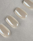 Elfenbein Glazed Square Softgel Press-On Nails