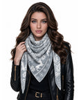 Baesics® Dreieckstuch Wintermotive Damen Grau