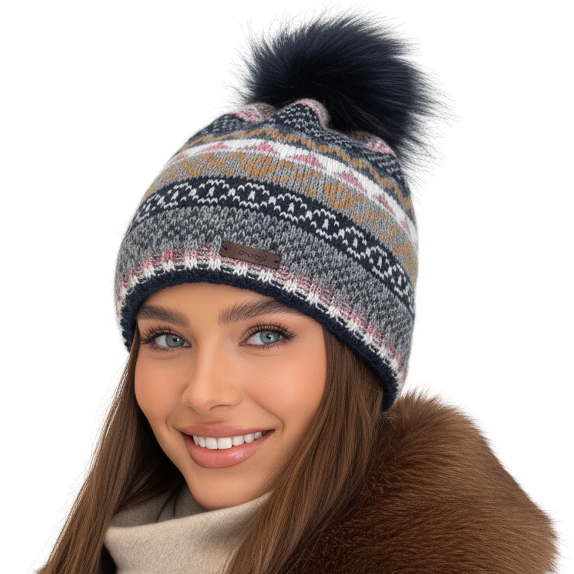 Baesics Bommelmütze Navy Pink – Wintermütze mit Muster (Wollmix), Kunstfell-Bommel &amp; Fleecefutter