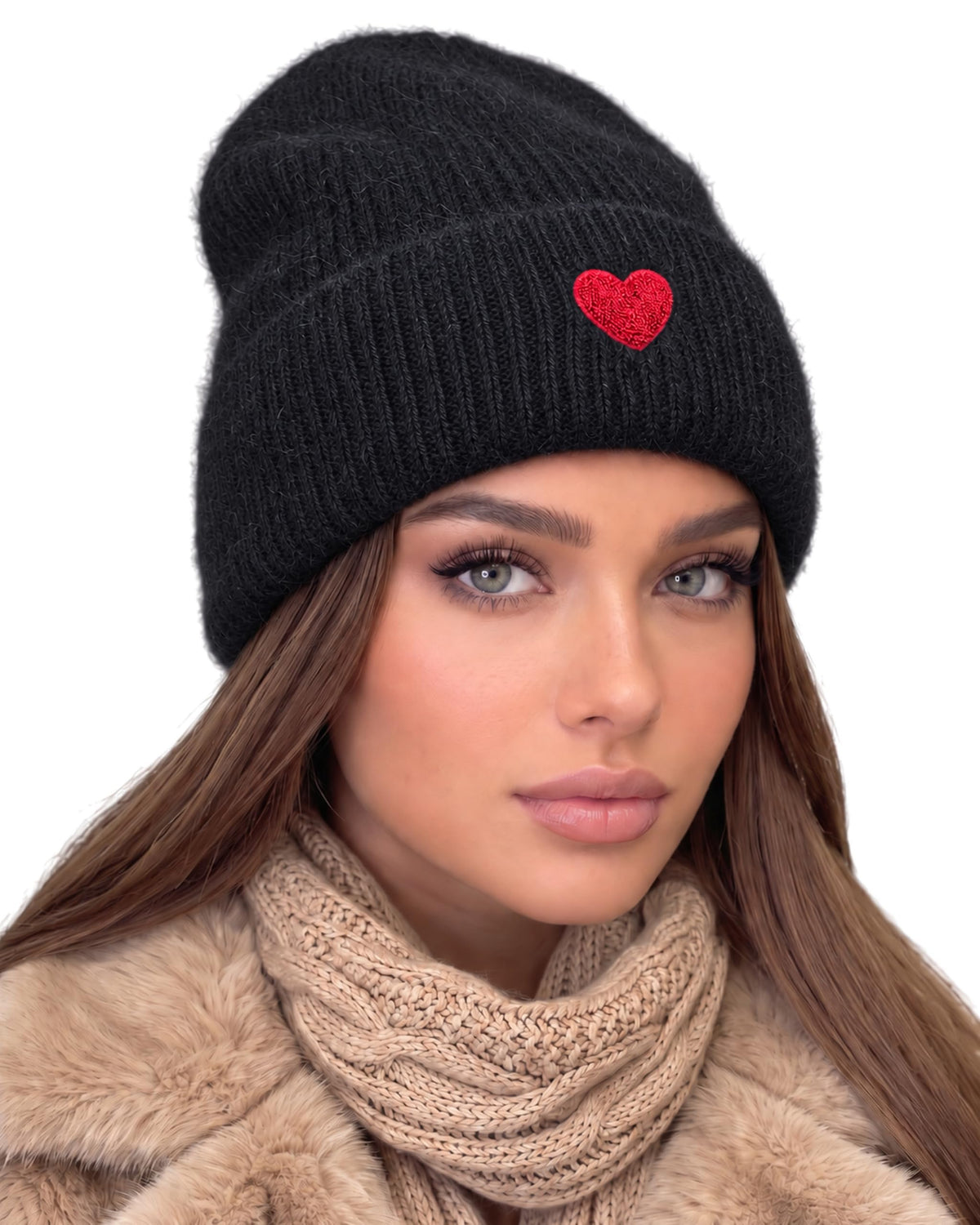 Beanie Angora Schwarz mit Herz