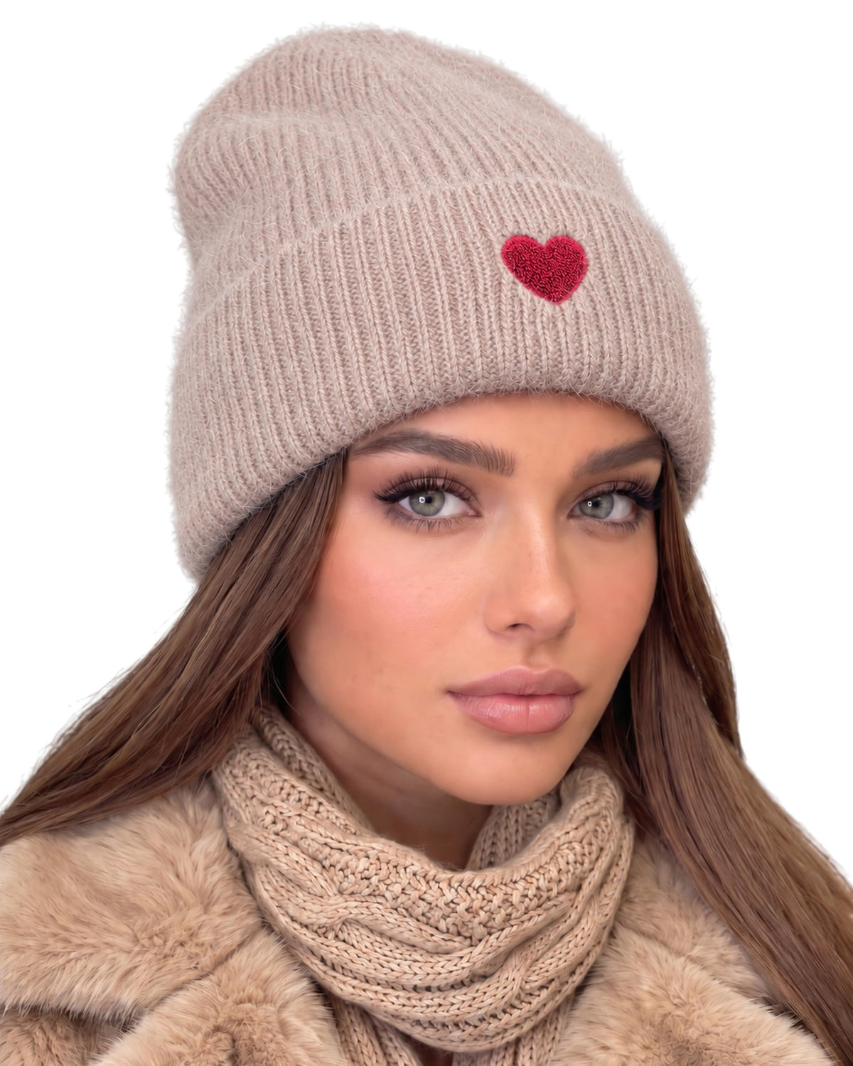 Beanie Angora Beige mit Herz