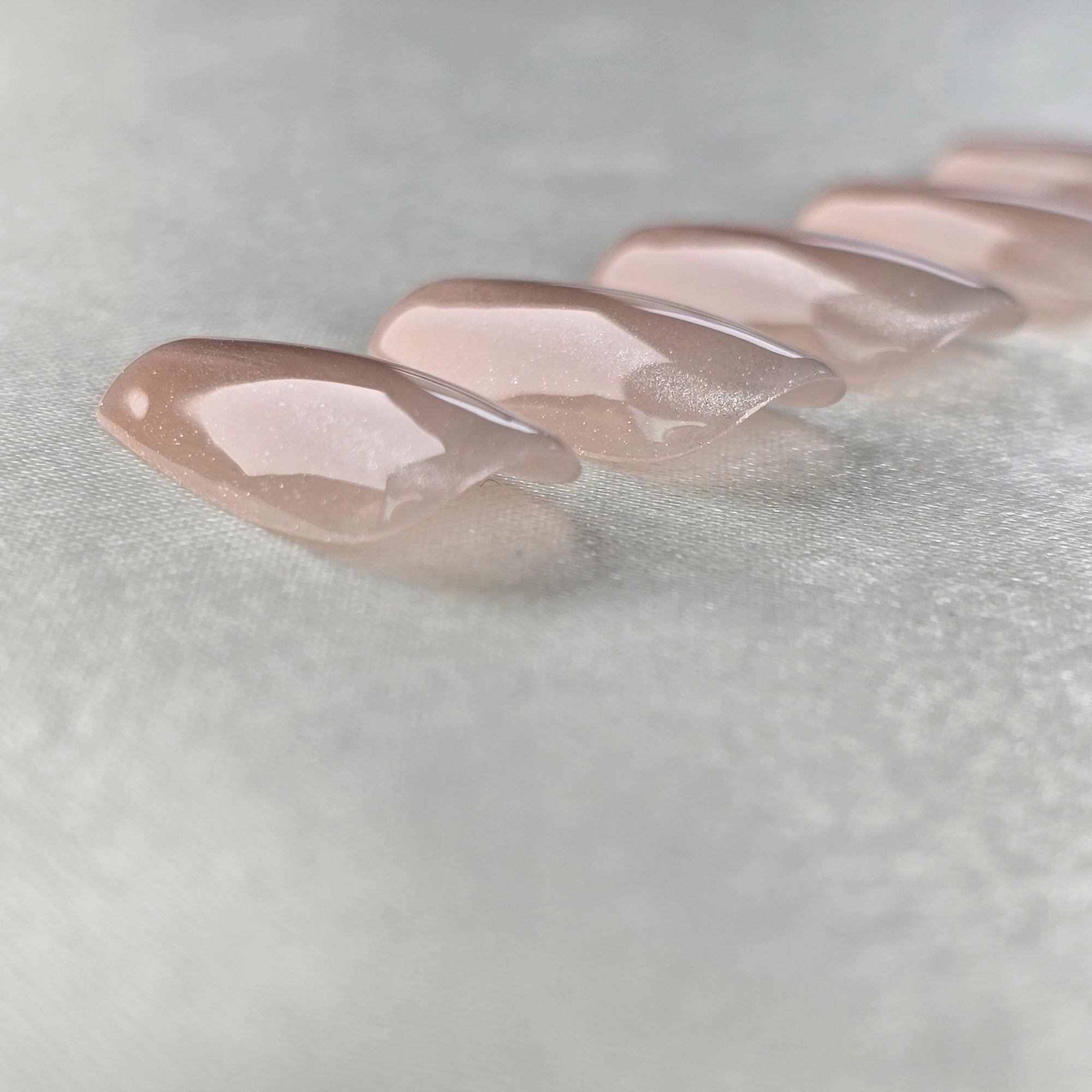 Ballerina Cat Eye Softgel Press-On Nails