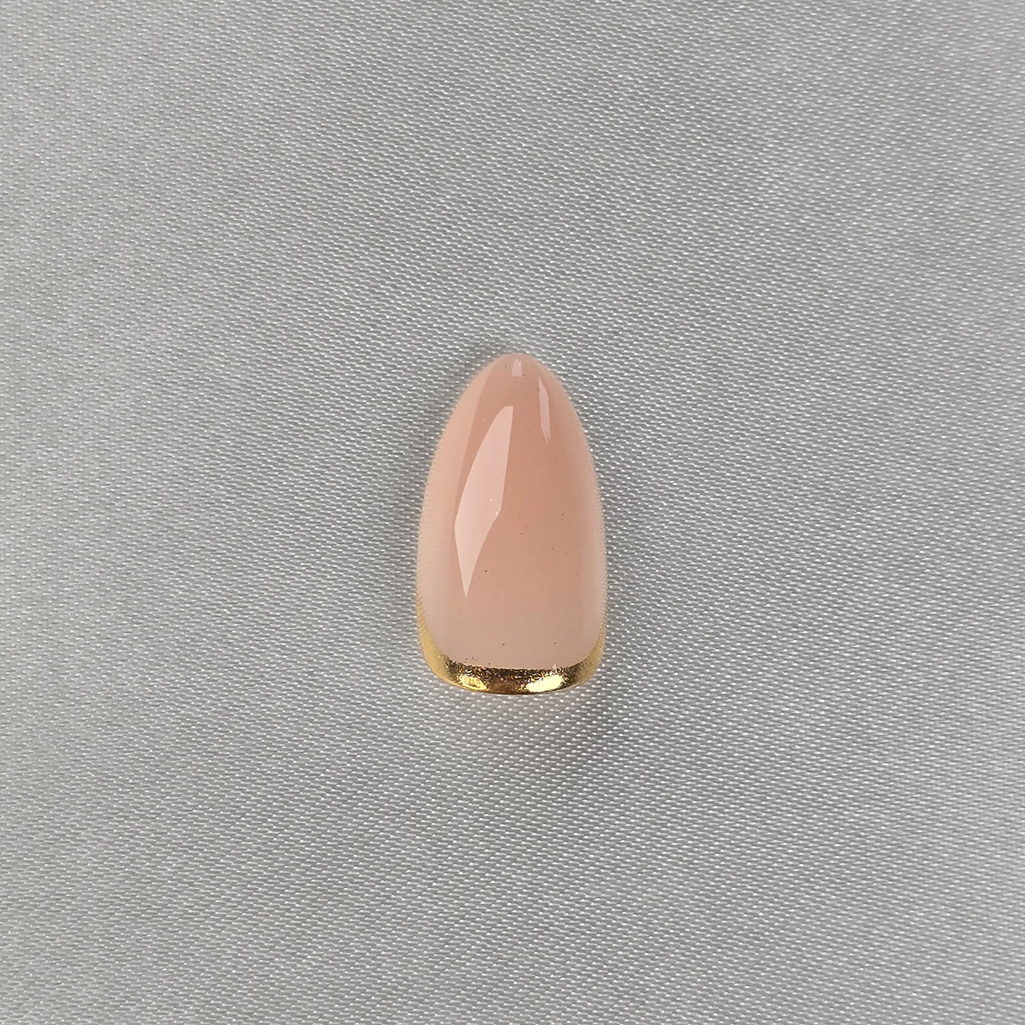 Mondgold Almond Softgel Press-On Nails
