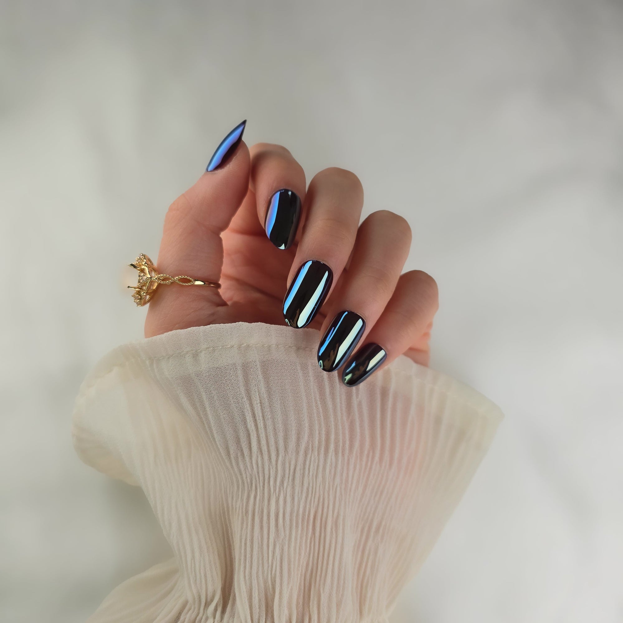 Onyx Glazed Oval Softgel Press-On Nails