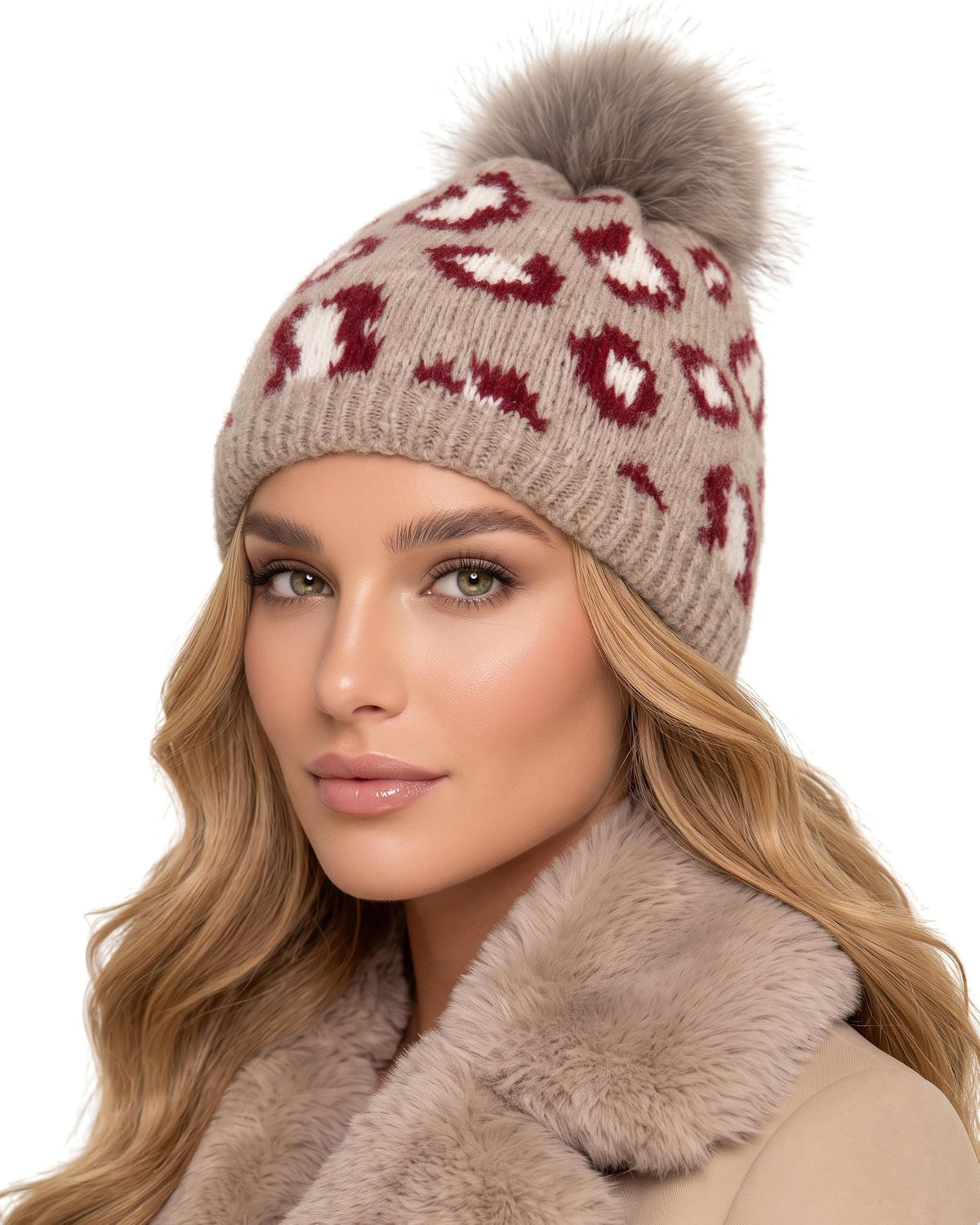 Baesics® Bommelmütze Leopard Feinstrick Bordeaux