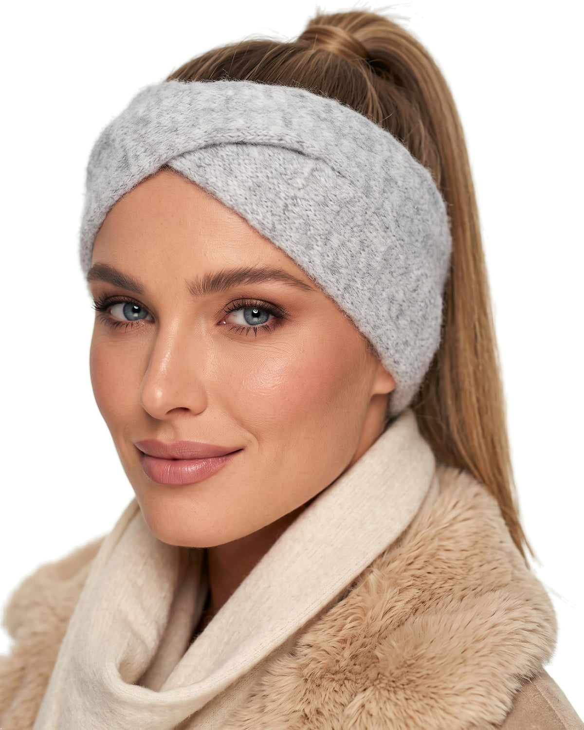 Baesics® Stirnband Strick Twist Hellgrau